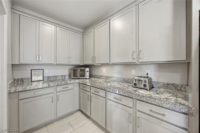 1815 Butterfly Colony Avenue, North Las Vegas, NV 89031