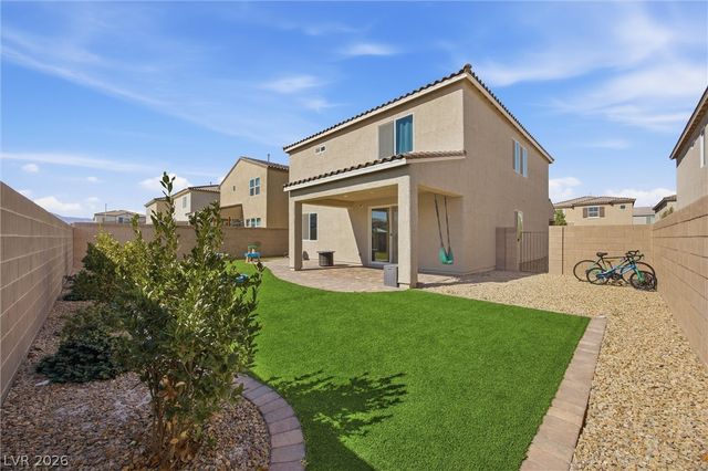 1815 Butterfly Colony Avenue, North Las Vegas, NV 89031