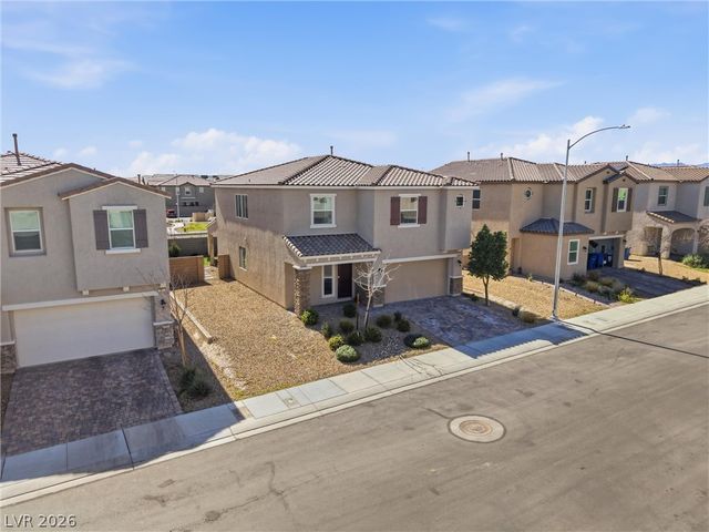1815 Butterfly Colony Avenue, North Las Vegas, NV 89031