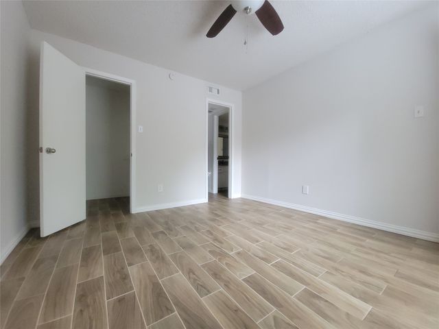 4651 Country Creek Drive 1115, Dallas, TX 75236