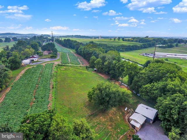 174 MARTICVILLE RD, Lancaster, PA 17603