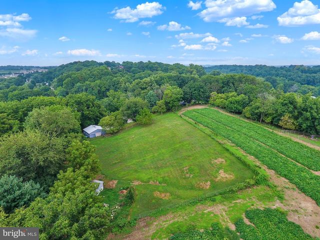 174 MARTICVILLE RD, Lancaster, PA 17603
