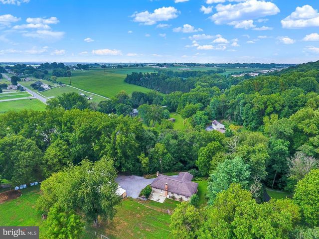 174 MARTICVILLE RD, Lancaster, PA 17603