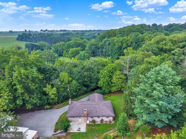 174 MARTICVILLE RD, Lancaster, PA 17603