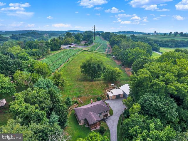 174 MARTICVILLE RD, Lancaster, PA 17603