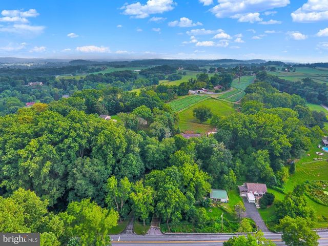 174 MARTICVILLE RD, Lancaster, PA 17603