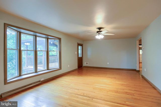 174 MARTICVILLE RD, Lancaster, PA 17603
