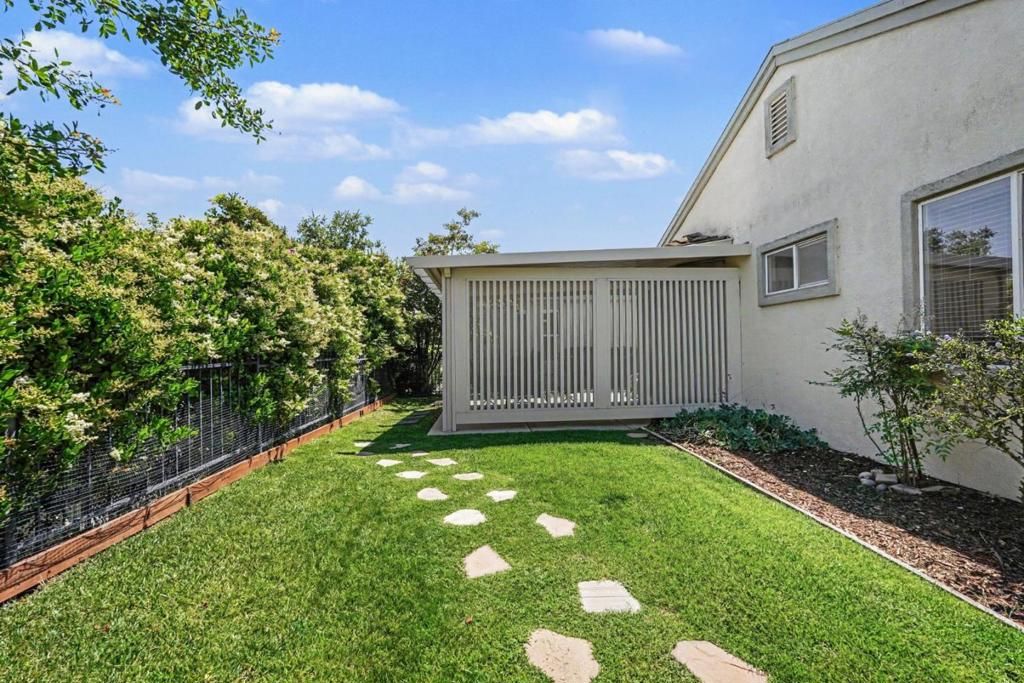 Image 17 of property listing at 350 Cedar Ridge Drive, Rio Vista, CA 94571