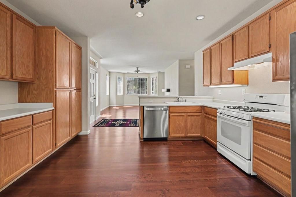Image 6 of property listing at 350 Cedar Ridge Drive, Rio Vista, CA 94571
