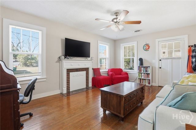 19 Smith Avenue, Savannah, GA 31408