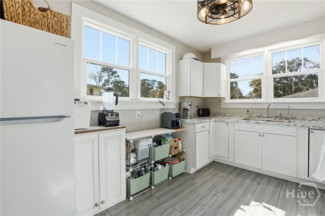 19 Smith Avenue, Savannah, GA 31408