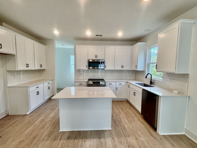141 Rose Hannah Drive, Gallatin, TN 37066