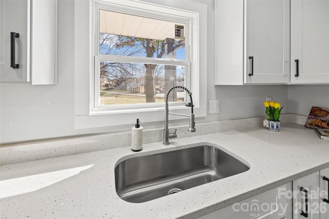 105 Grant Street, Gastonia, NC 28052