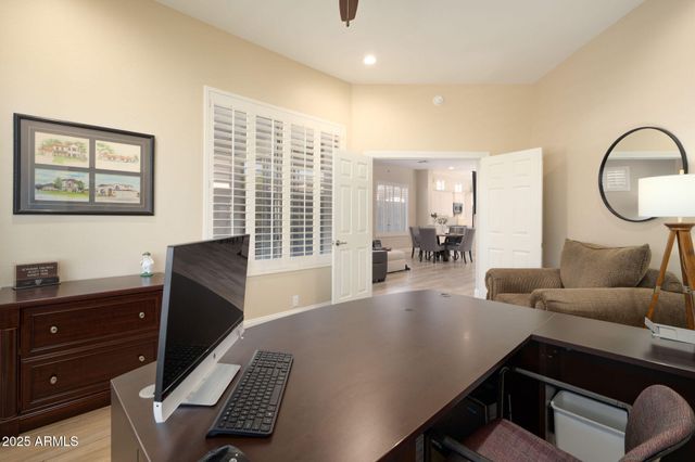 7722 E PEROLA Drive, Scottsdale, AZ 85266