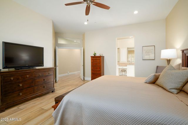 7722 E PEROLA Drive, Scottsdale, AZ 85266