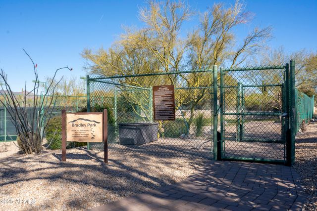 7722 E PEROLA Drive, Scottsdale, AZ 85266