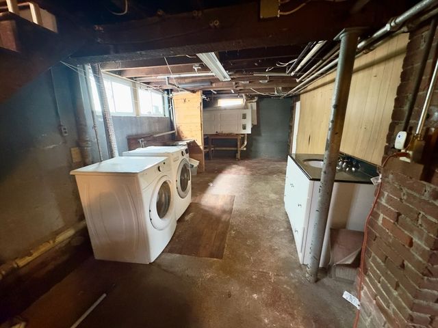 50 Cushing St, Quincy, MA 02170