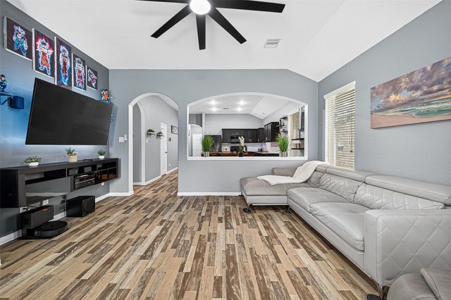 5242 Lilac Hollow Lane, Katy, TX 77449