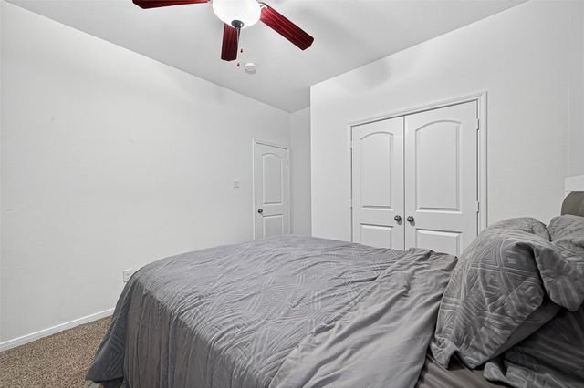 5242 Lilac Hollow Lane, Katy, TX 77449