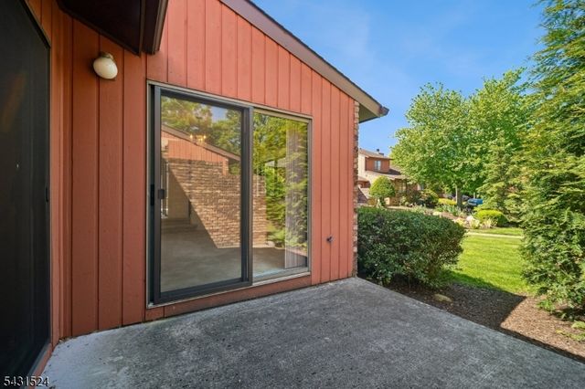 250 Ridgedale Ave D3 3, Florham Park Boro, NJ 07932