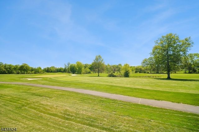 250 Ridgedale Ave D3 3, Florham Park Boro, NJ 07932
