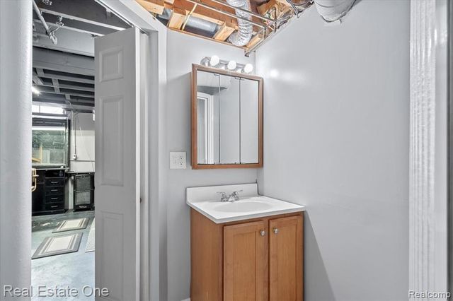 17469 Poplar Street, Riverview, MI 48193