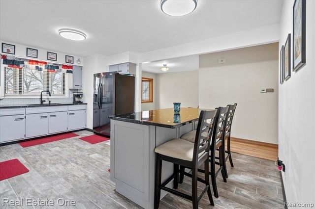 17469 Poplar Street, Riverview, MI 48193