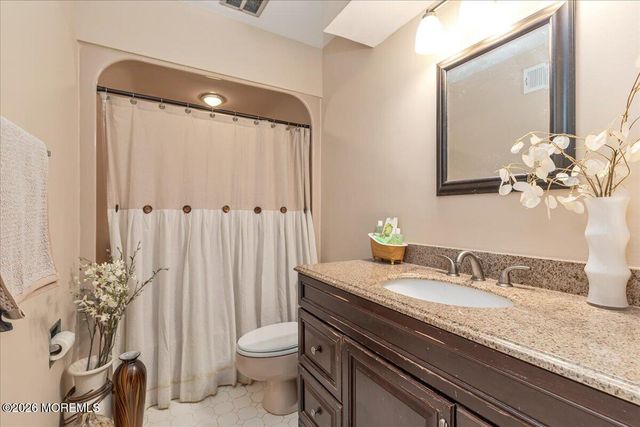 56 Maddaket Court 56, Scotch Plains, NJ 07076