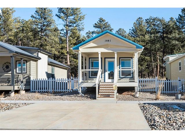 1411 Calm Mountain Pt, Woodland Park, CO 80863