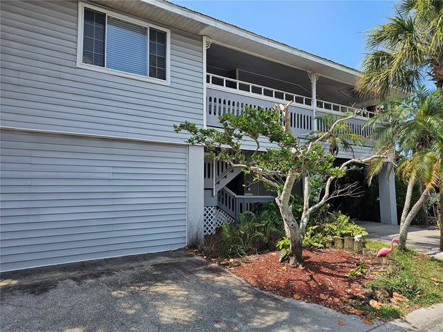 131 E BAY DRIVE, Treasure Island, FL 33706