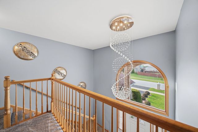 1249 W PARLIAMENT Street, Crete, IL 60417