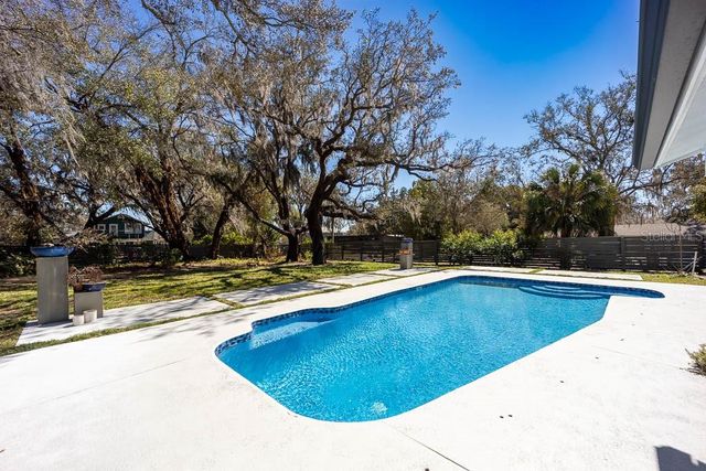 735 OAKDALE STREET, Windermere, FL 34786