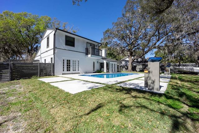 735 OAKDALE STREET, Windermere, FL 34786