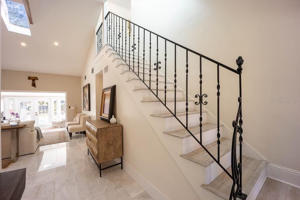 Image 12 of property listing at 735 OAKDALE STREET, Windermere, FL 34786