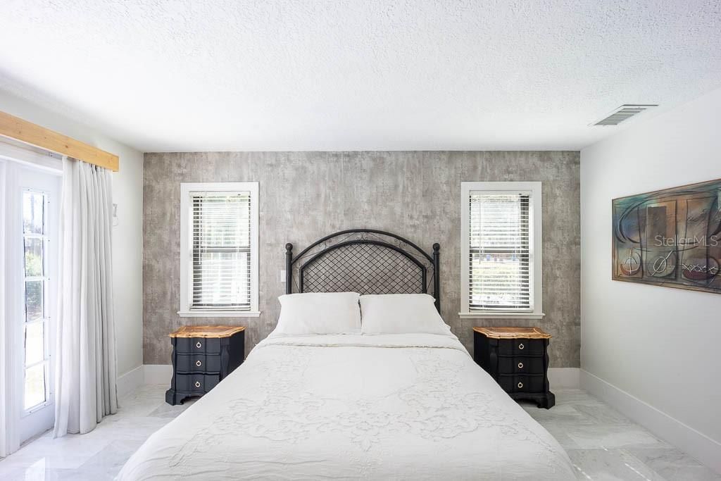 Image 26 of property listing at 735 OAKDALE STREET, Windermere, FL 34786