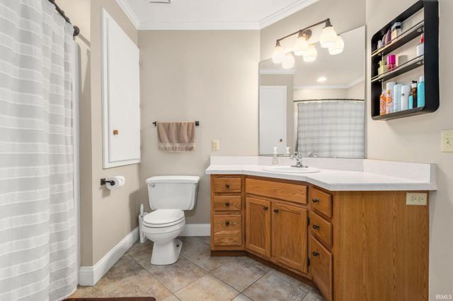 11559 Split Oak Drive, Granger, IN 46530