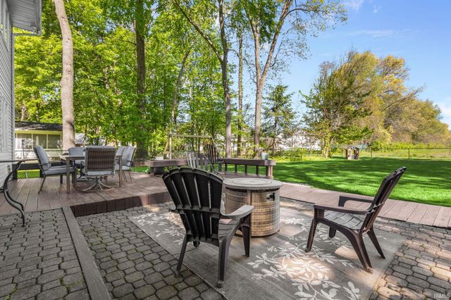 11559 Split Oak Drive, Granger, IN 46530