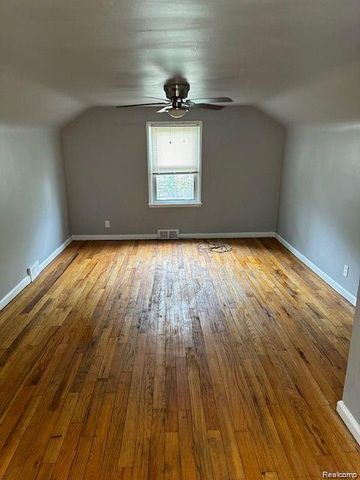 8501 Roselawn Street, Detroit, MI 48204