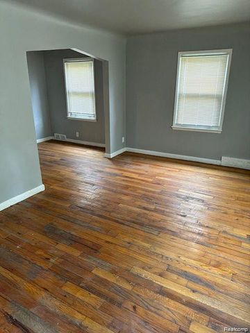 8501 Roselawn Street, Detroit, MI 48204