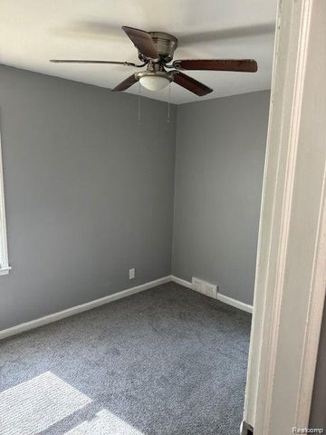 8501 Roselawn Street, Detroit, MI 48204