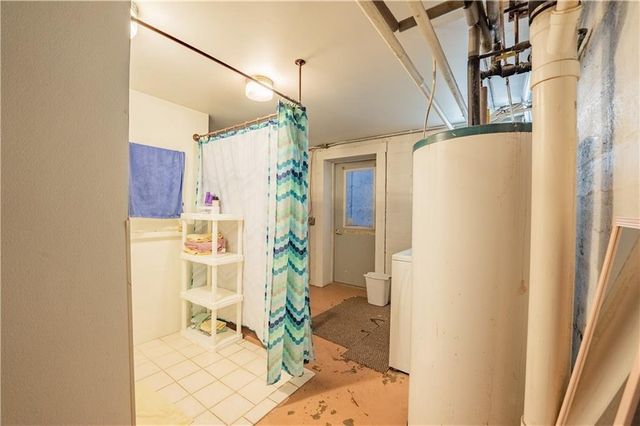 1010 S Farwell Street, Eau Claire, WI 54701