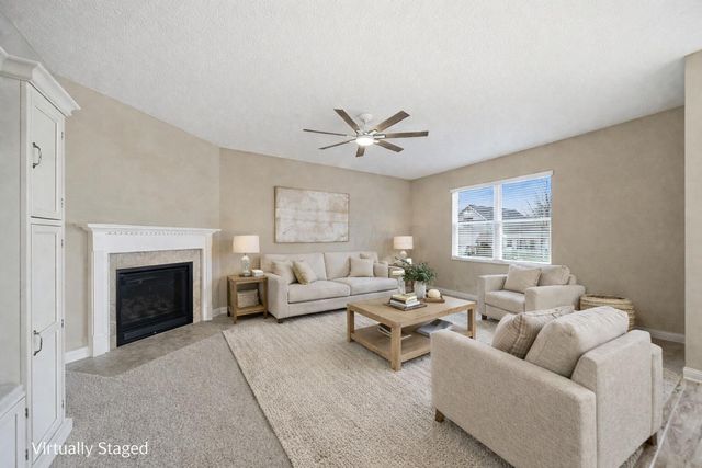 1384 Delcastle Loop, Grove City, OH 43123