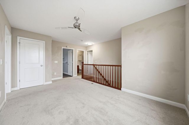 1384 Delcastle Loop, Grove City, OH 43123