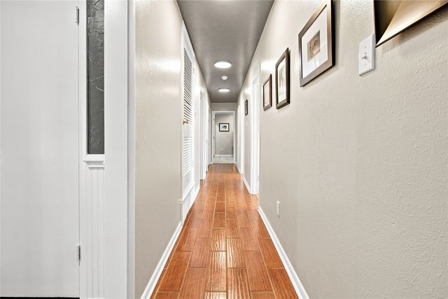 3552 Wosley Drive, Fort Worth, TX 76133
