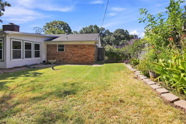 3552 Wosley Drive, Fort Worth, TX 76133