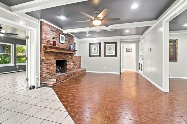 3552 Wosley Drive, Fort Worth, TX 76133
