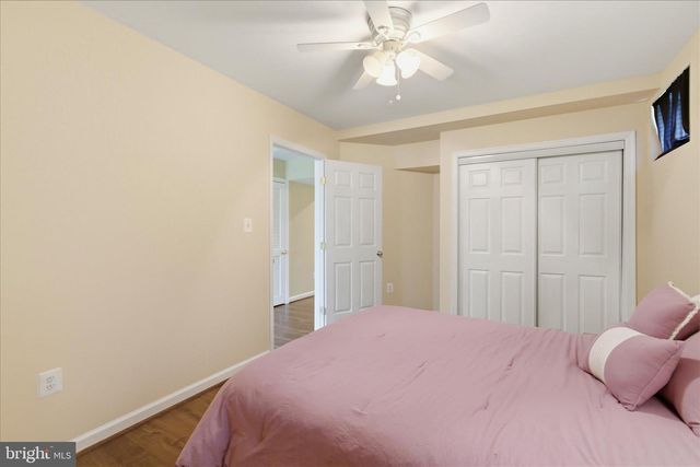 43605 WEMBLEY LN, Chantilly, VA 20152