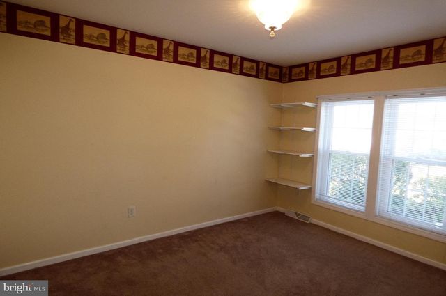 320 W 4TH ST, Red Hill, PA 18076