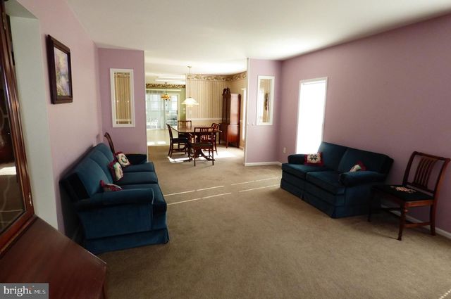 320 W 4TH ST, Red Hill, PA 18076