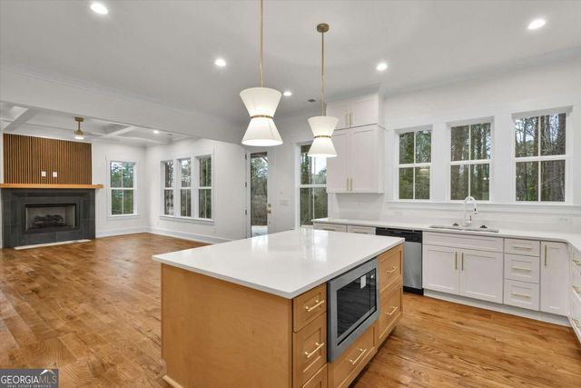 3367 Dodson Drive, East Point, GA 30344